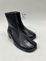 Handmade Black Leather Tabi Boots: Japanese Split Toe Ankle Boots
