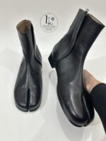 Handmade Black Leather Tabi Boots: Japanese Split Toe Ankle Boots - Image 6