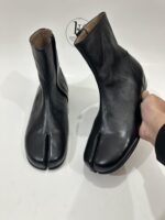 Handmade Black Leather Tabi Boots: Japanese Split Toe Ankle Boots - Image 7
