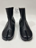 Handmade Black Leather Tabi Boots: Japanese Split Toe Ankle Boots - Image 2